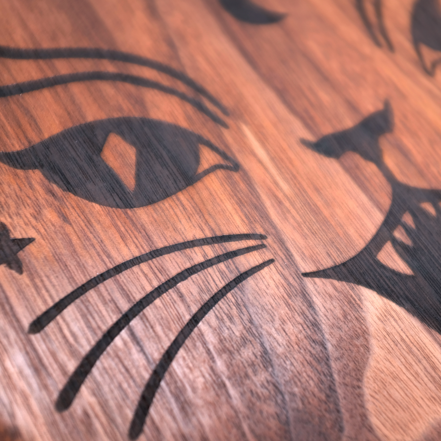 cat shaped cutting board