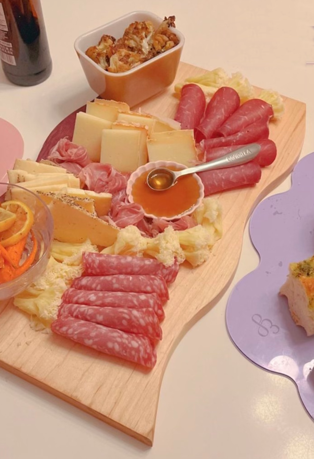 wiggle shaped cutting board