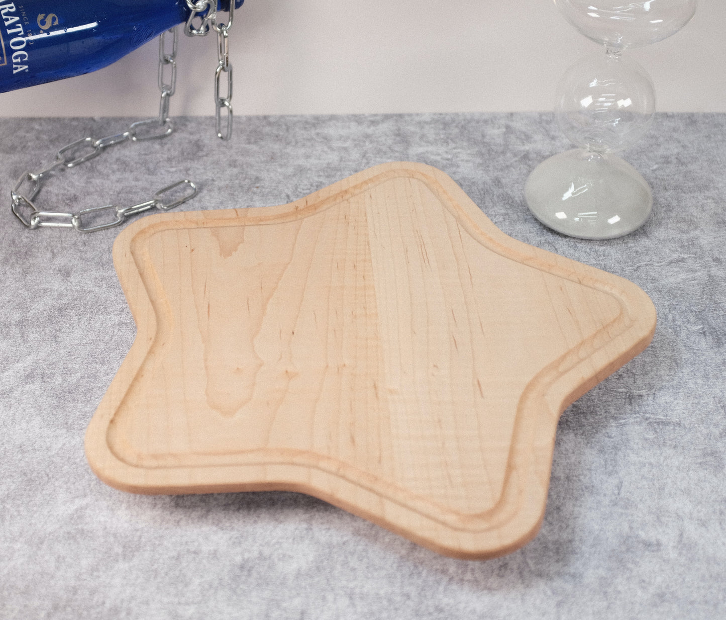 Puffy Star Cutting & Charcuterie Board 16"