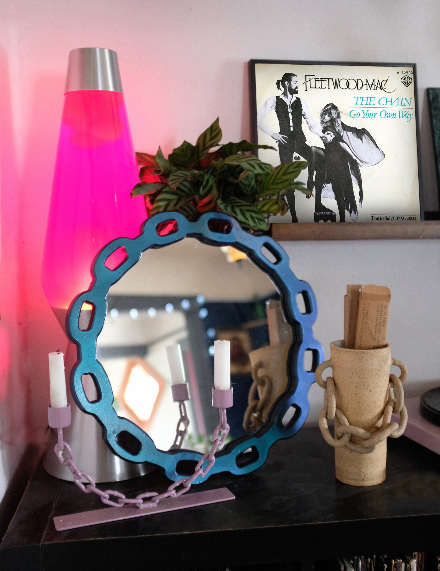 chain shaped mirror